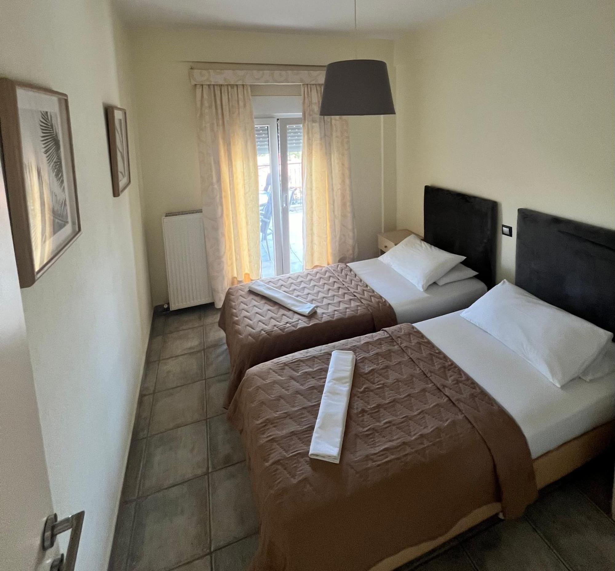 Deres Apartments Chaniotis Exterior foto